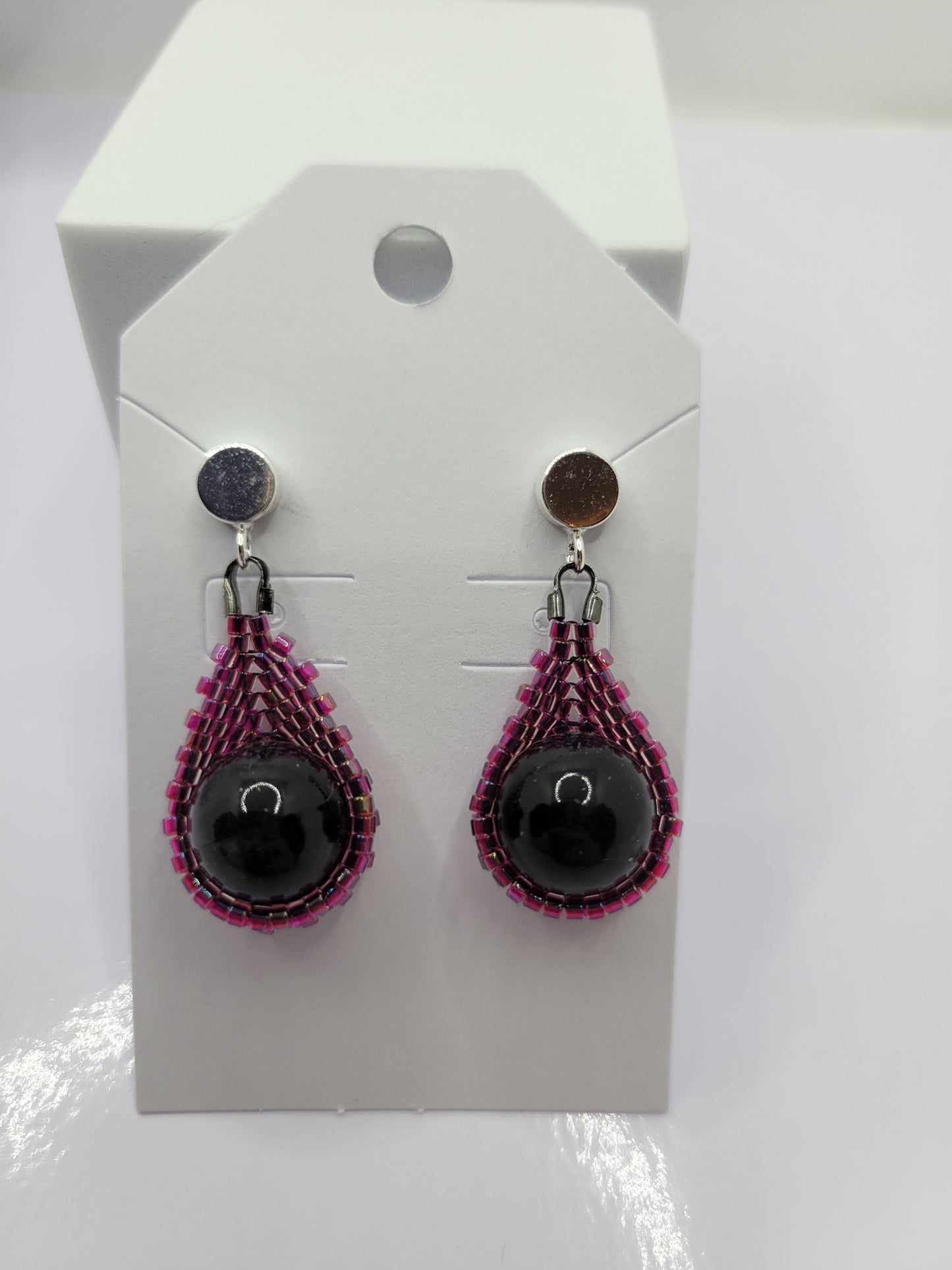 Seed bead pearl teardrop earring