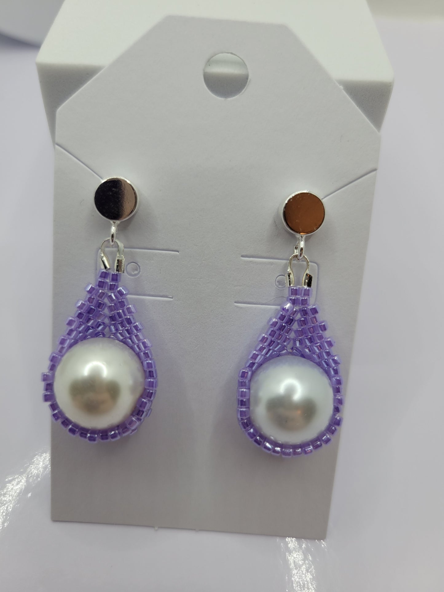 Seed bead pearl teardrop earring